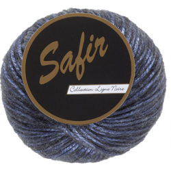 Safir blauw kleurig met...